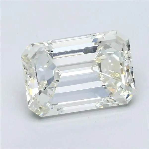 5.41 Carat Natural Emerald Diamond
