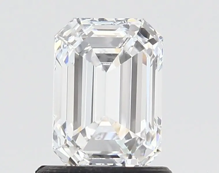 1 Carat Lab Grown Emerald Diamond