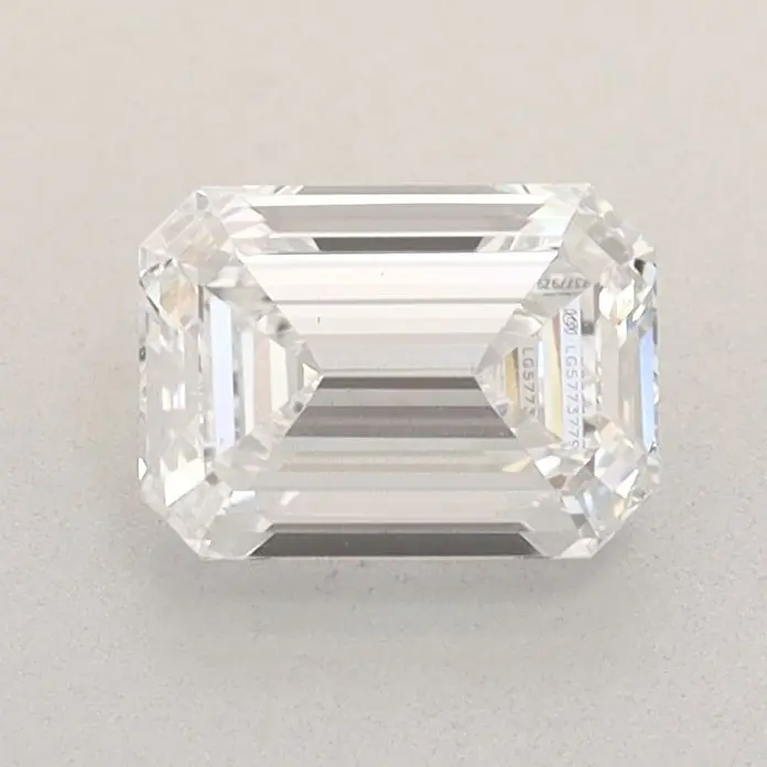 1 Carat Lab Grown Emerald Diamond