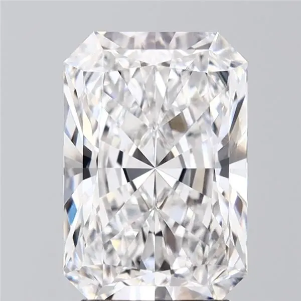 3.08 Carat Lab Grown Radiant Diamond