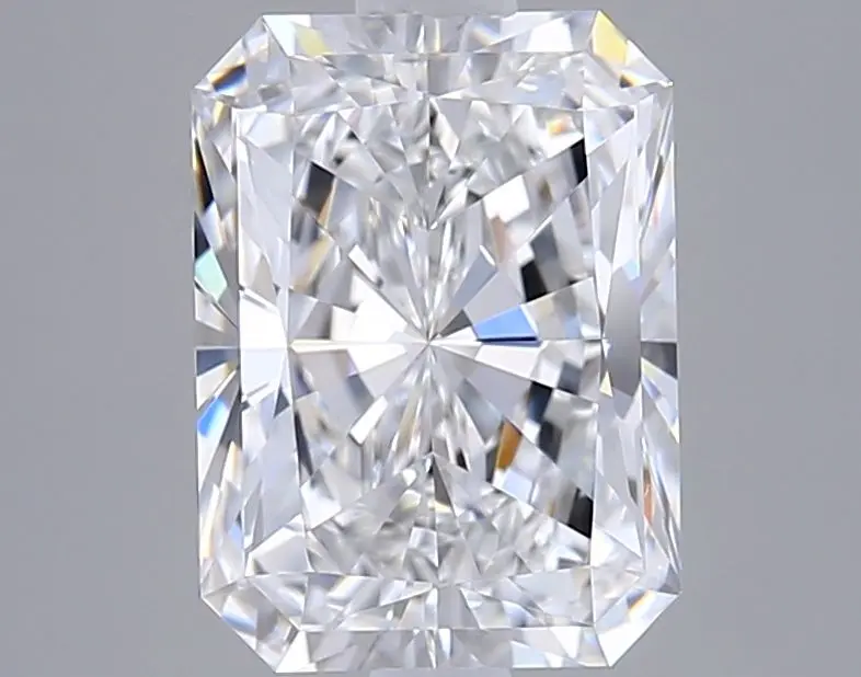 2.8 Carat Lab Grown Radiant Diamond