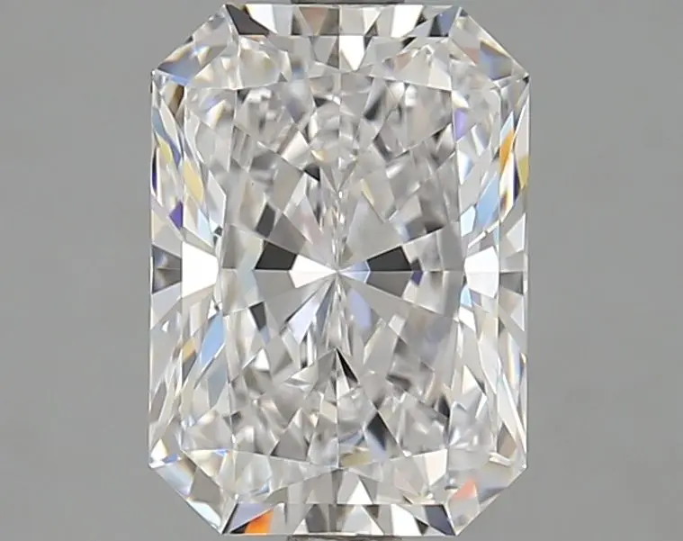 2.51 Carat Lab Grown Radiant Diamond