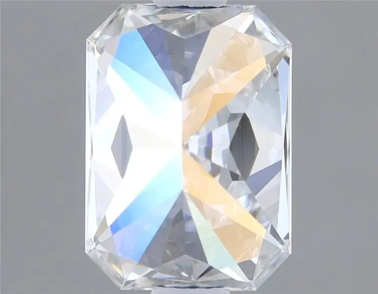 1.02 Carat Lab Grown Radiant Diamond