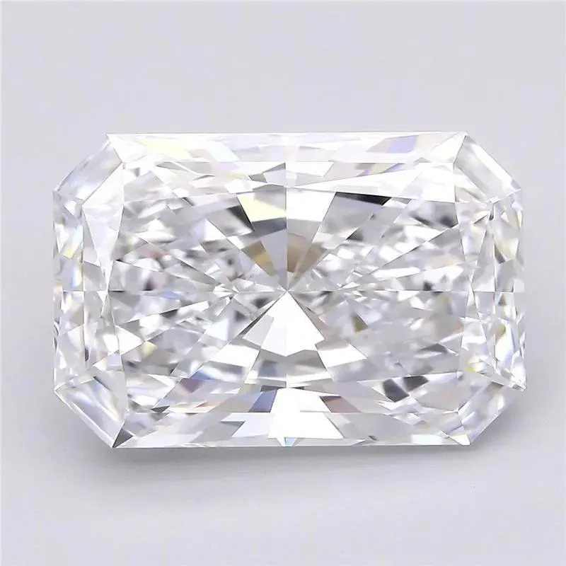 3.01 Carat Lab Grown Radiant Diamond