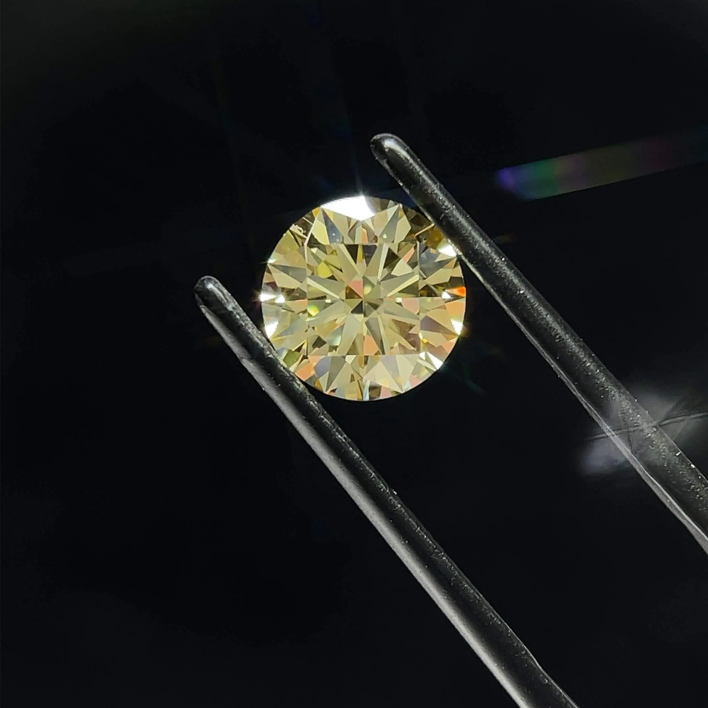 1.59 Carat Lab Grown Round Diamond