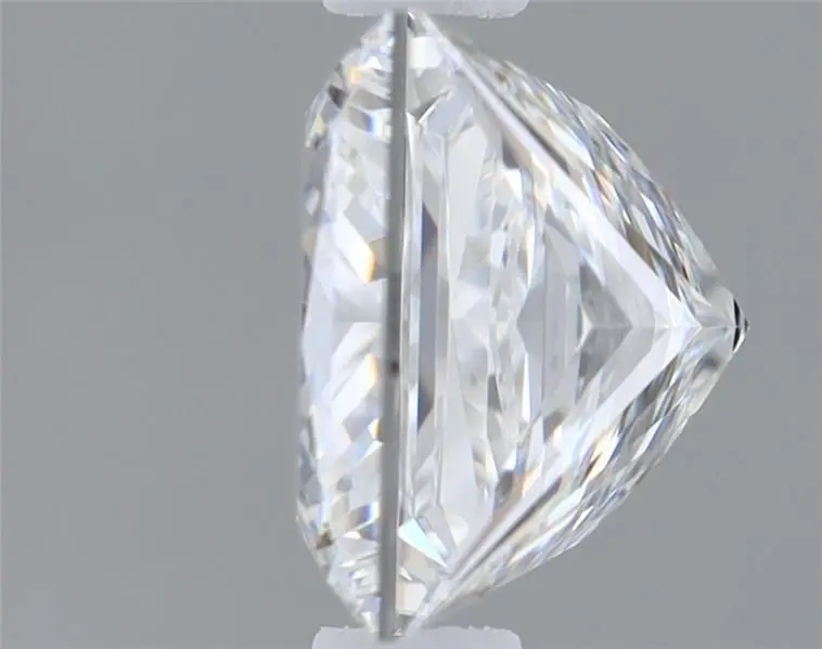 1.06 Carat Lab Grown Princess Diamond