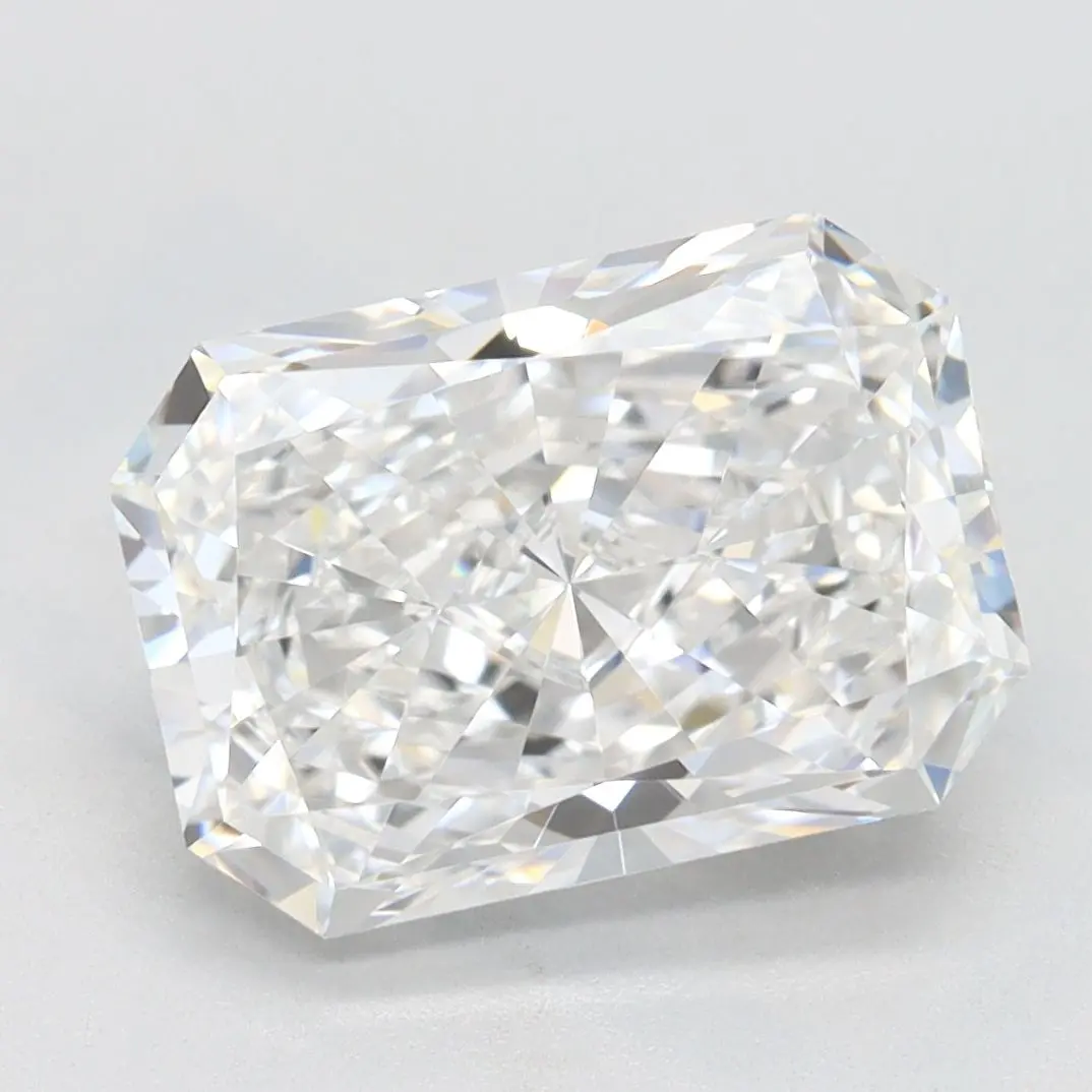 3 Carat Lab Grown Radiant Diamond