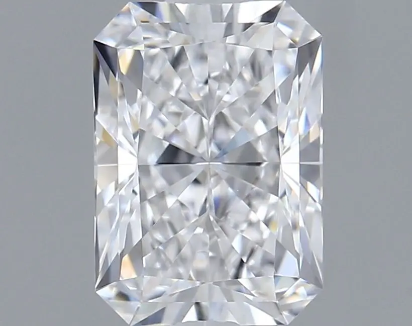 1 Carat Lab Grown Radiant Diamond