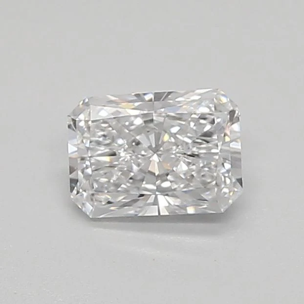 0.4 Carat Lab Grown Radiant Diamond