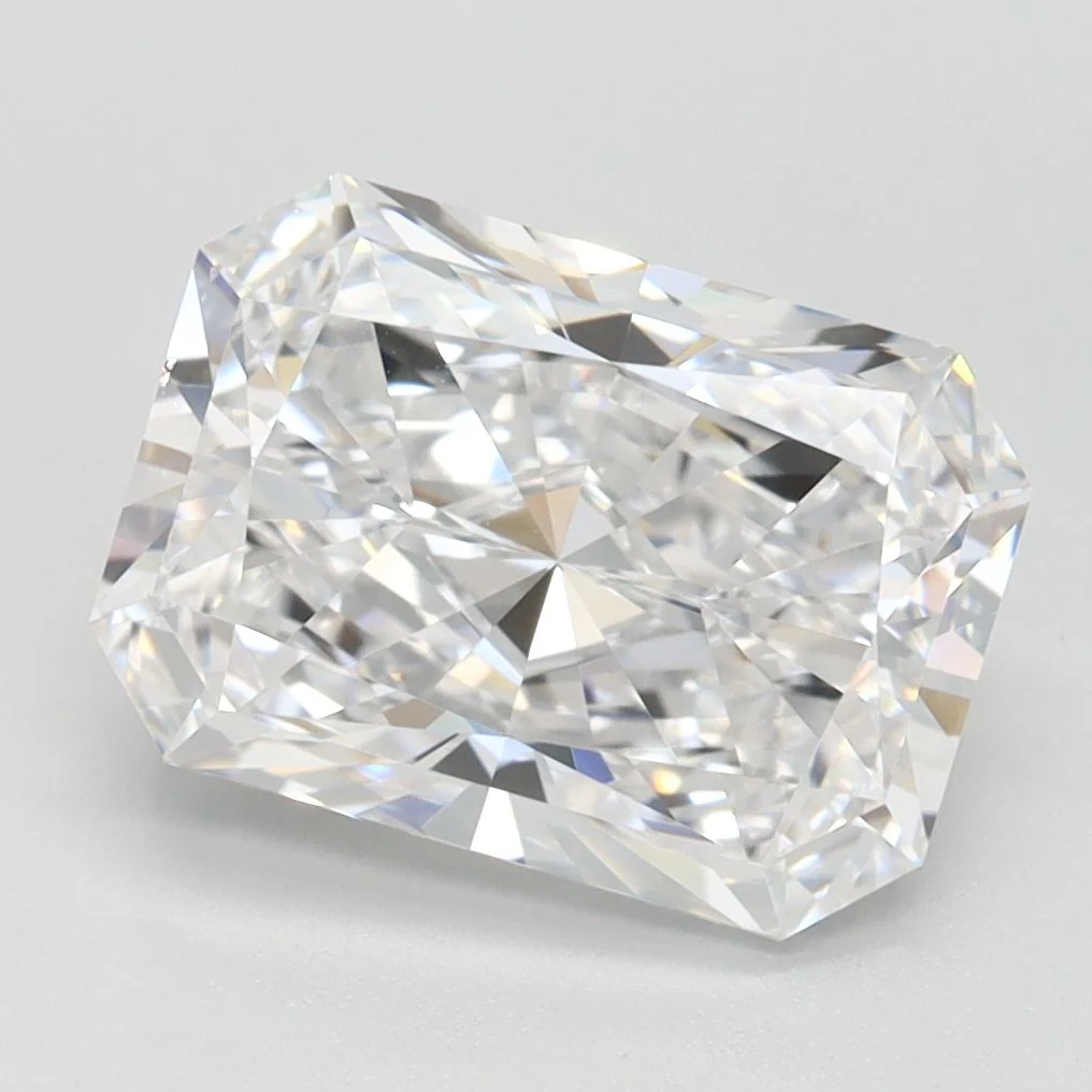 2.5 Carat Lab Grown Radiant Diamond