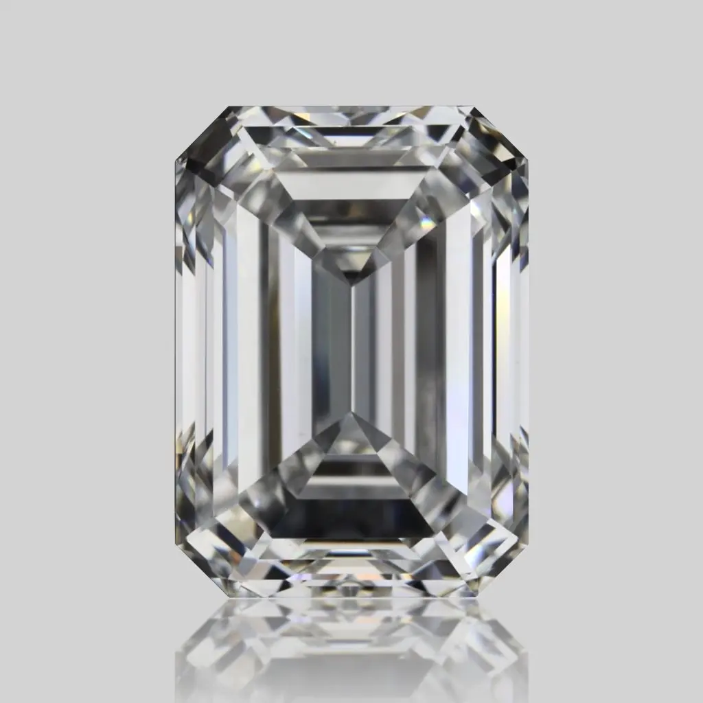 0.9 Carat Natural Emerald Diamond