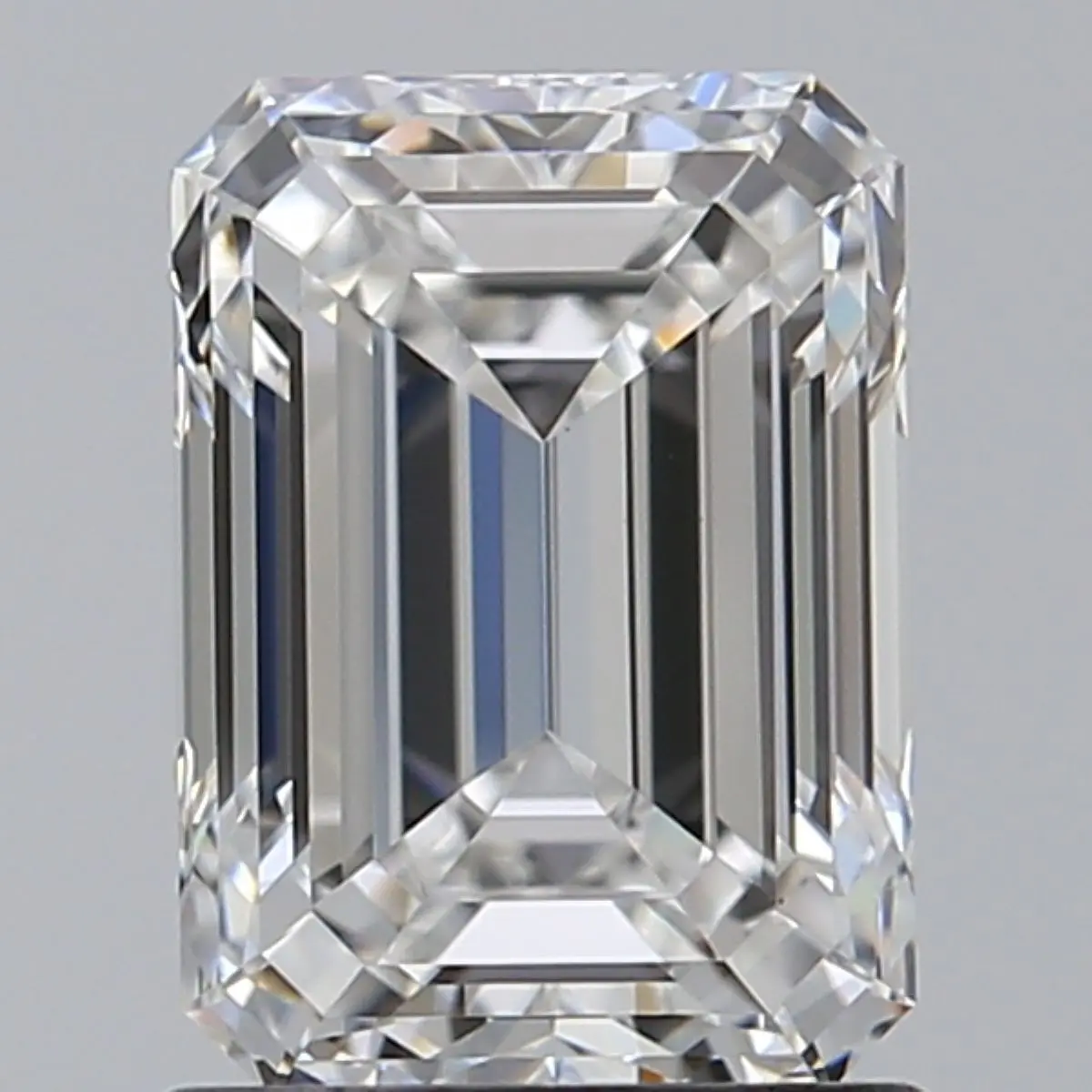 1.5 Carat Natural Emerald Diamond