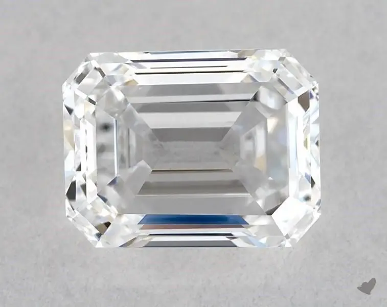 0.9 Carat Natural Emerald Diamond