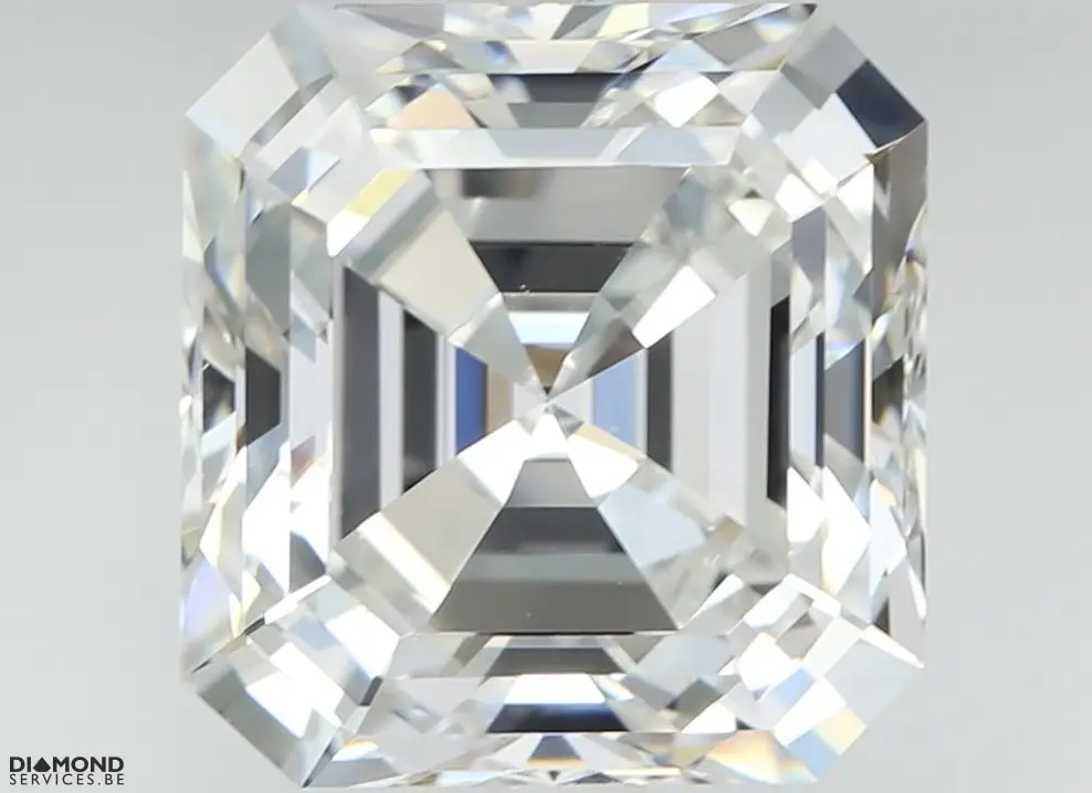 3.27 Carat Natural Emerald Diamond