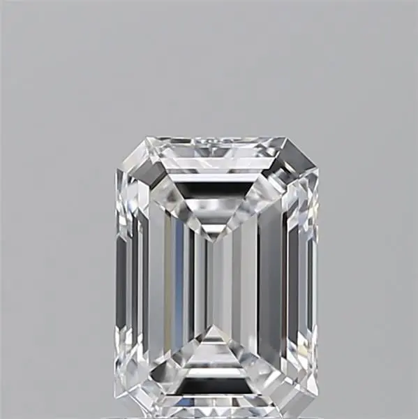 0.9 Carat Natural Emerald Diamond