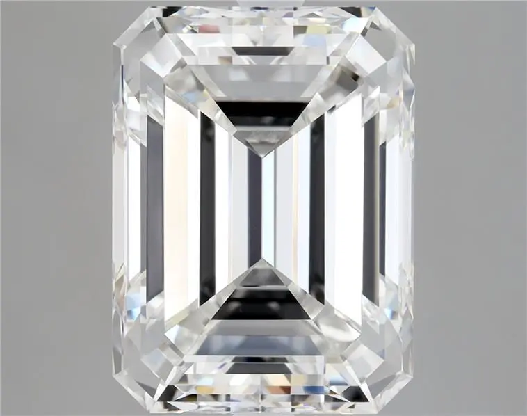 5.02 Carat Natural Emerald Diamond