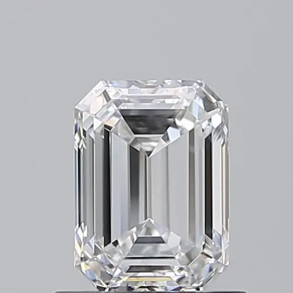 0.9 Carat Natural Emerald Diamond