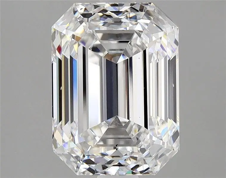 3.01 Carat Natural Emerald Diamond