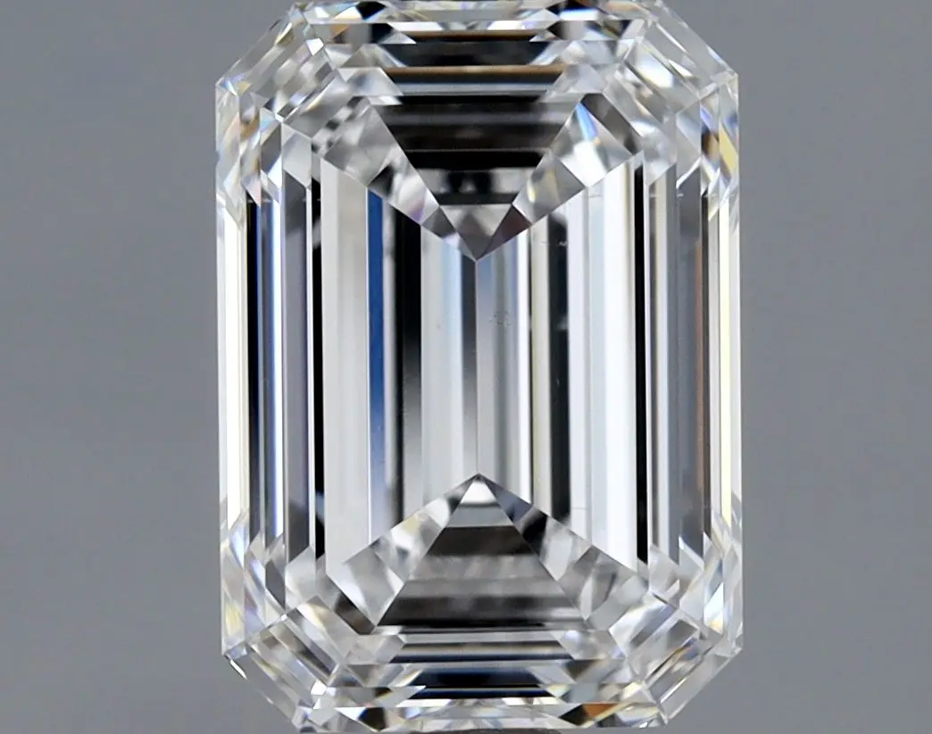 2.01 Carat Natural Emerald Diamond