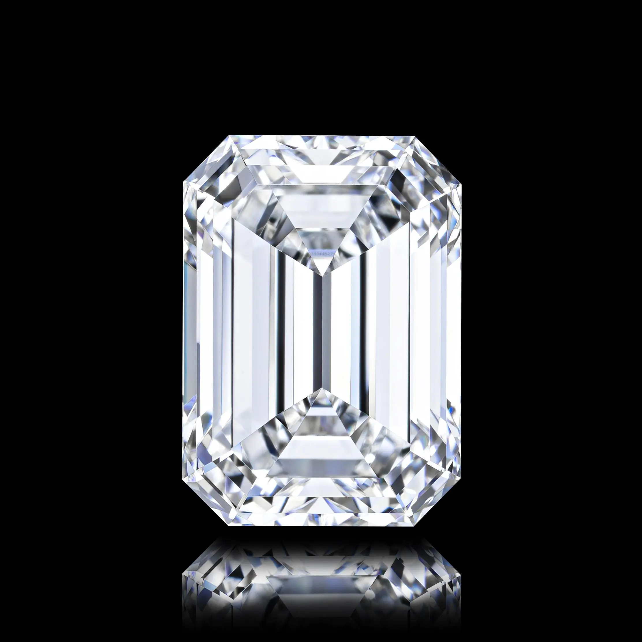 3.04 Carat Natural Emerald Diamond
