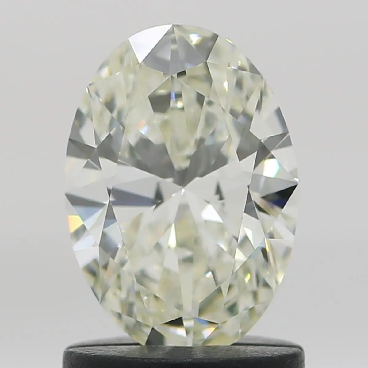 1.02 Carat Natural Oval Diamond