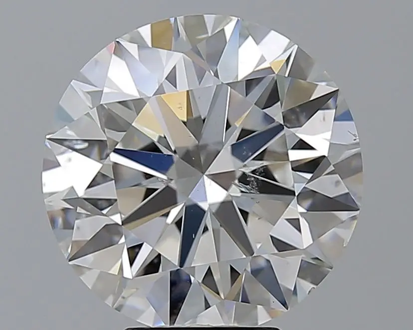 5.55 Carat Natural Round Diamond