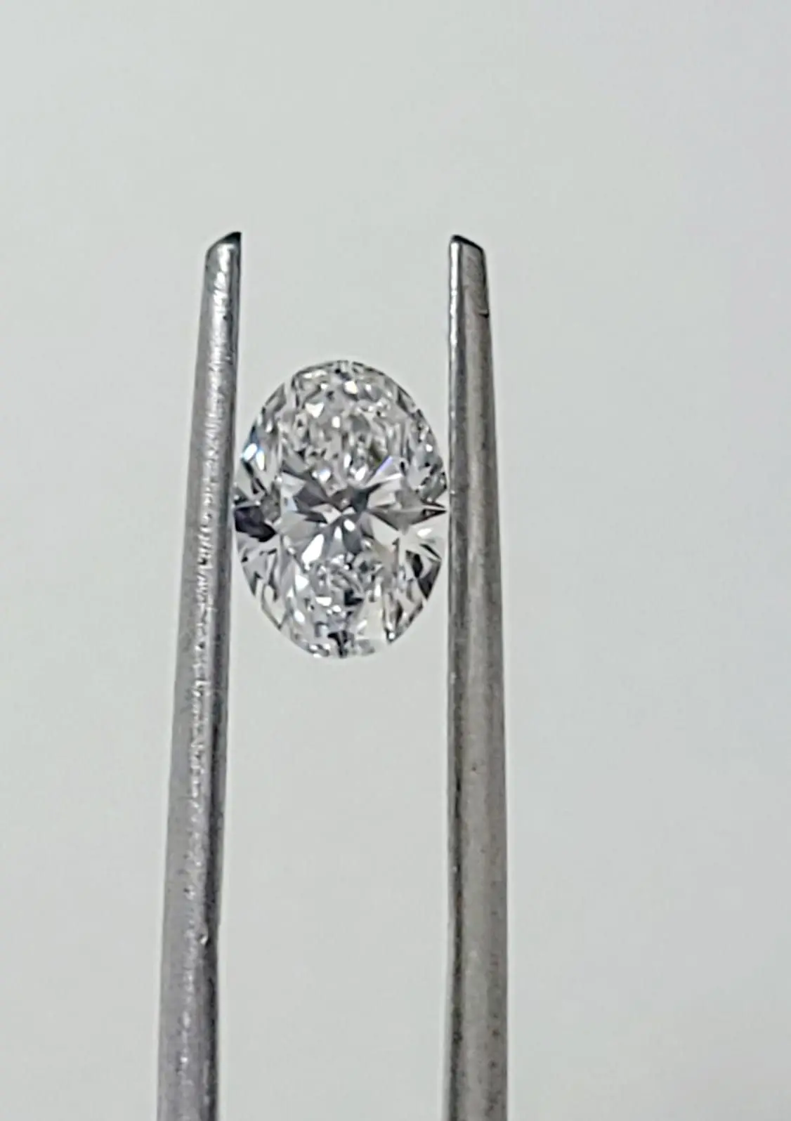 1.06 Carat Natural Oval Diamond
