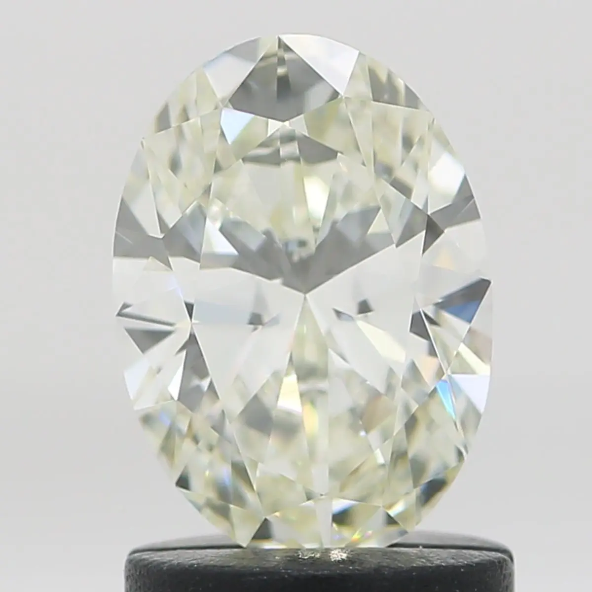 1.03 Carat Natural Oval Diamond
