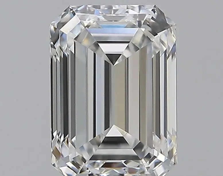 0.9 Carat Natural Emerald Diamond