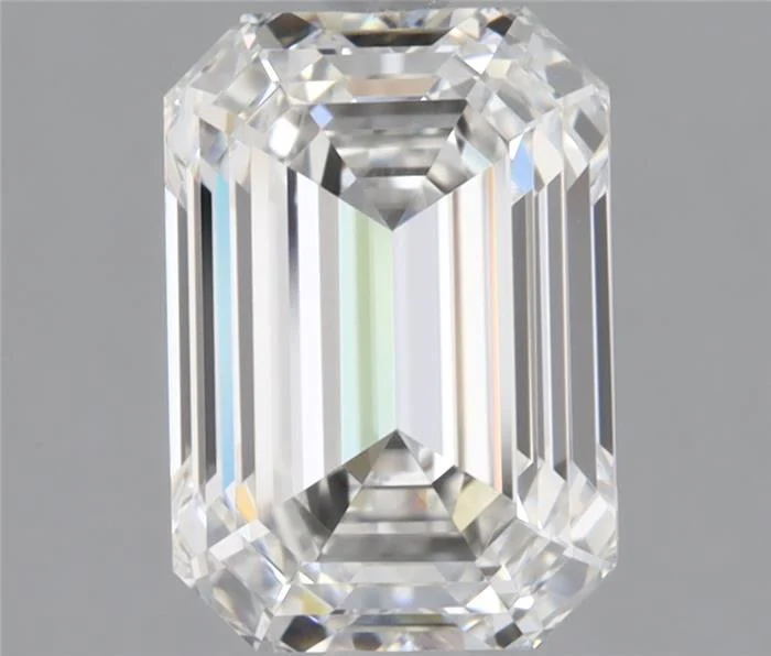 2.01 Carat Natural Emerald Diamond