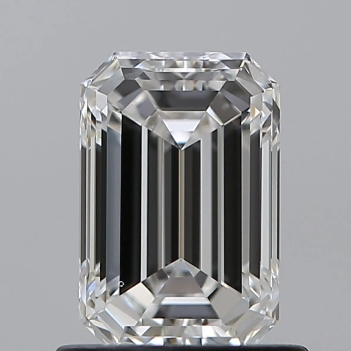 1 Carat Natural Emerald Diamond