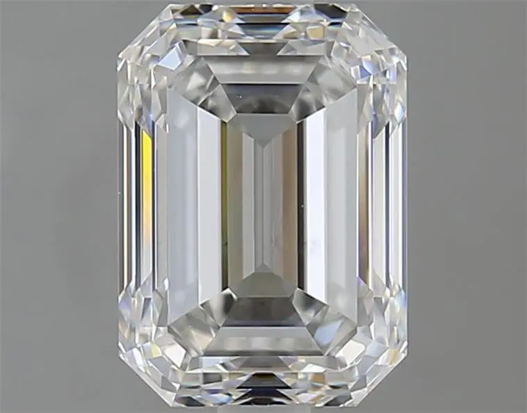 2 Carat Natural Emerald Diamond